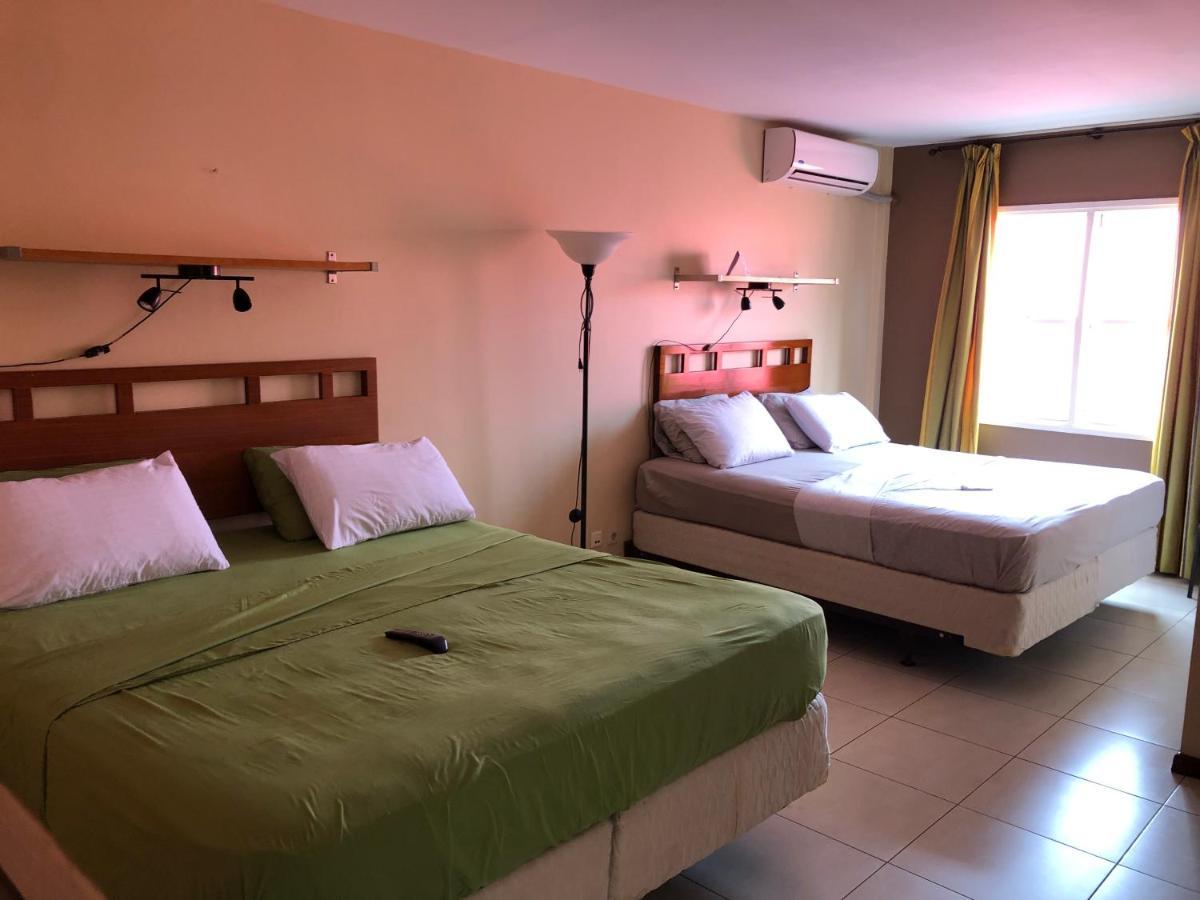 101 Suites Paramaribo Ngoại thất bức ảnh