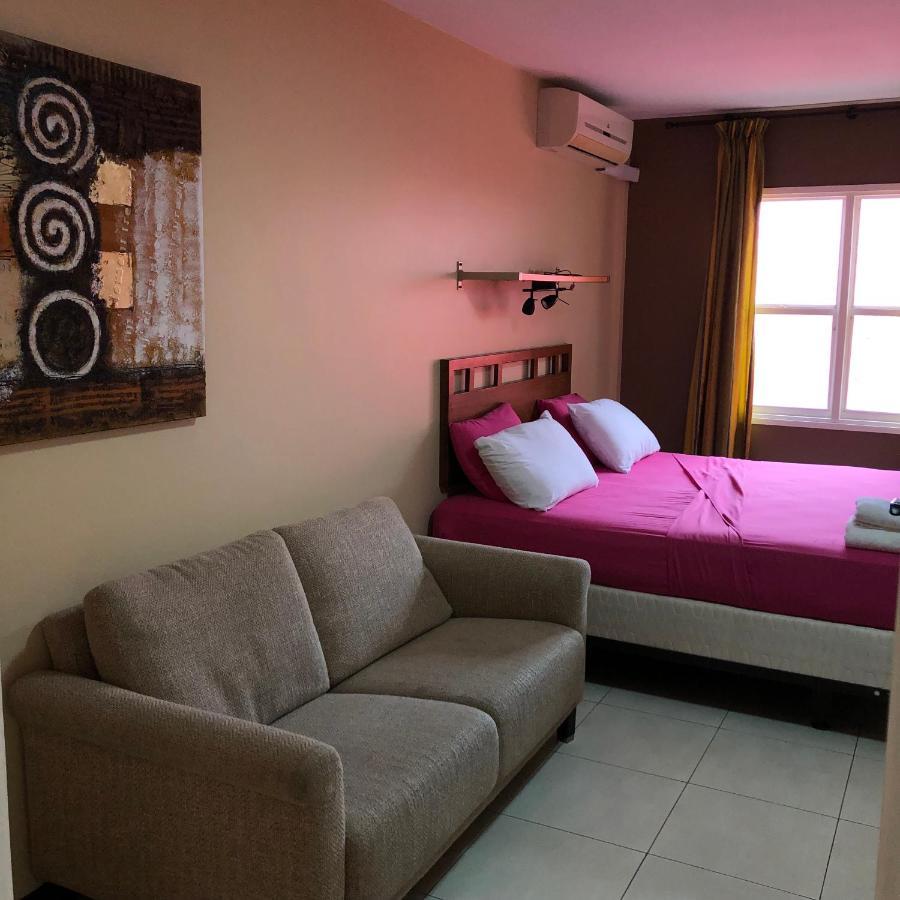 101 Suites Paramaribo Ngoại thất bức ảnh