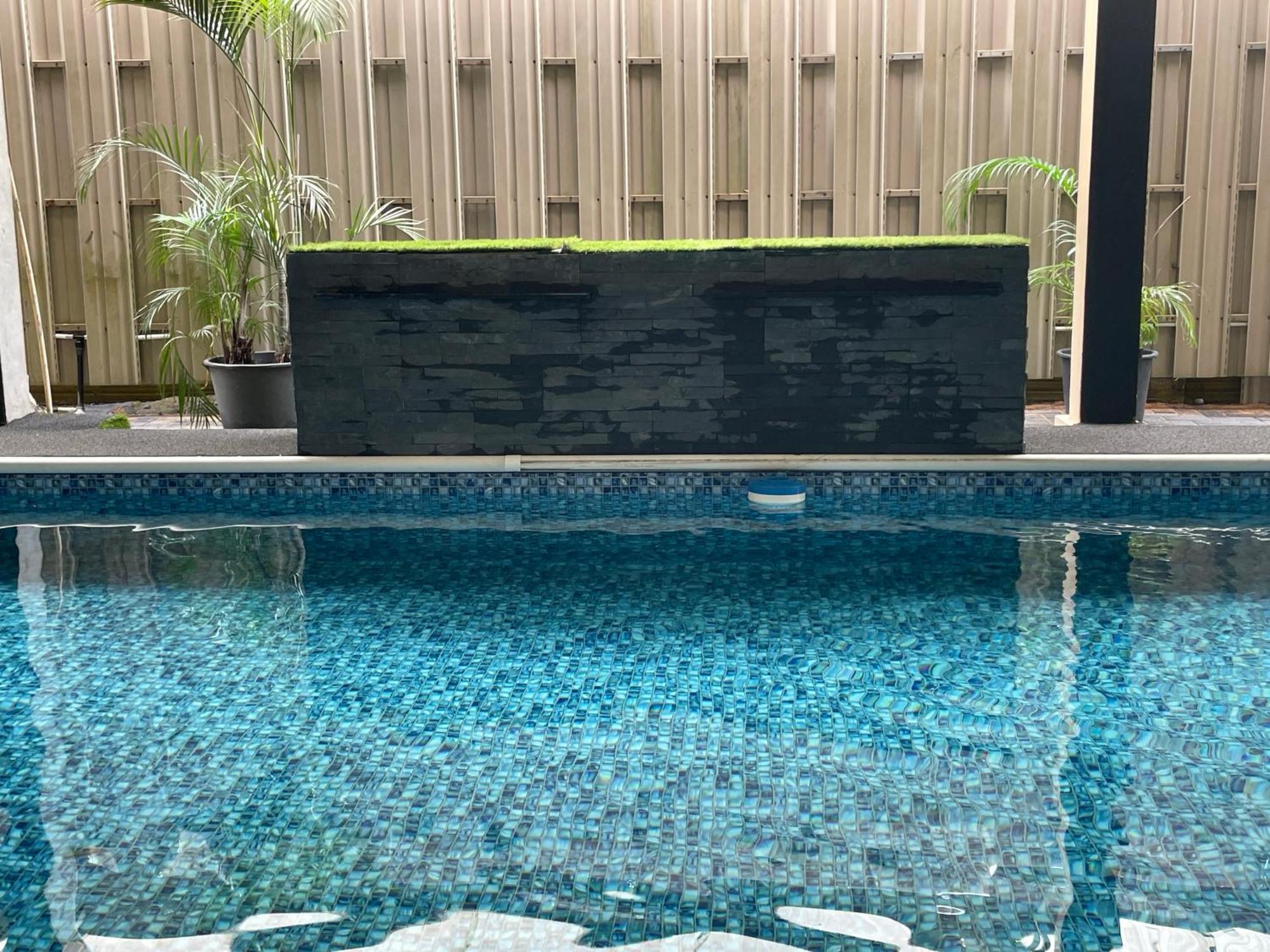 101 Suites Paramaribo Ngoại thất bức ảnh